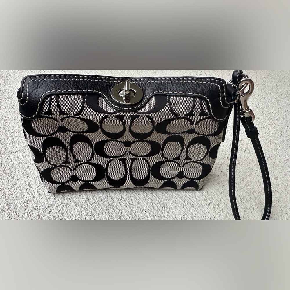 Coach Black and Cream Signature Clutch